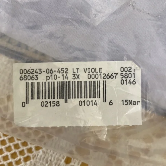 Lands’ End Light Violet Mock Turtleneck - Picture 4 of 4